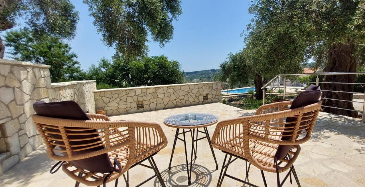 Electra Villa&pool Apartamento *